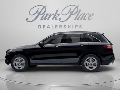 Used 2018 Mercedes-Benz GLC 300 image 8