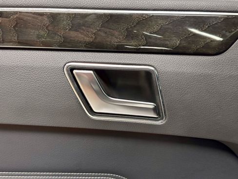 Used 2015 Mercedes-Benz E 350 Sedan image 20