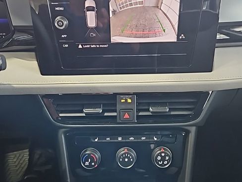New 2026 Volkswagen Taos S image 30