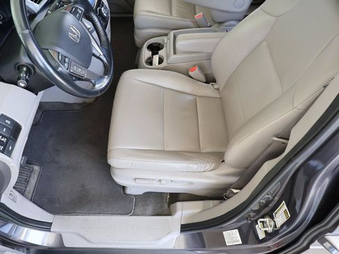 Used 2016 Honda Odyssey EX-L image 43