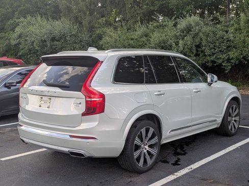 Used 2020 Volvo XC90 T6 Inscription w/ Protection Package AWD/4WD image 2