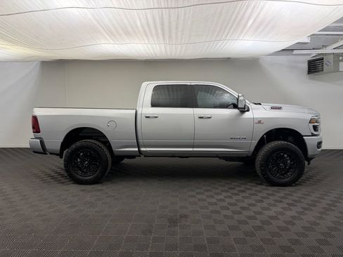 Used 2026 RAM 2500 Laramie AWD/4WD image 8