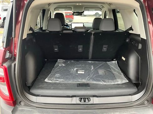 Used 2025 Ford Bronco Sport Badlands image 12