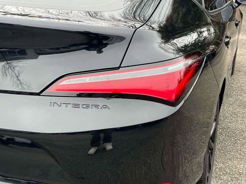 Used 2023 Acura Integra FWD image 9
