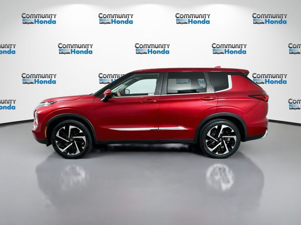 Used 2022 Mitsubishi Outlander SE AWD/4WD image 8