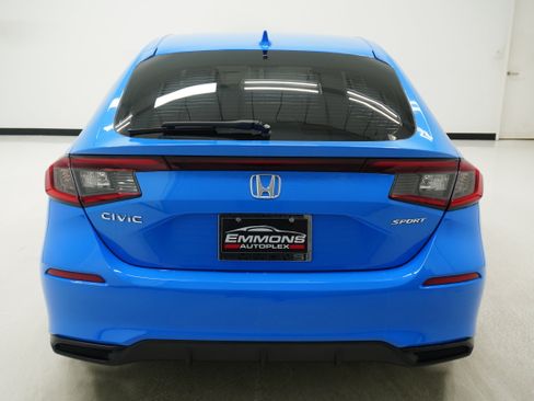 Used 2022 Honda Civic Sport image 5