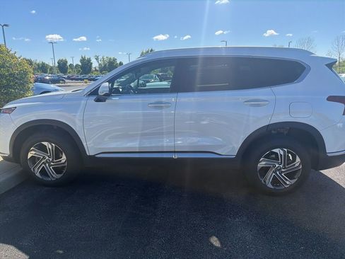 Used 2021 Hyundai Santa Fe SEL w/ Convenience + Premium Package AWD/4WD image 10