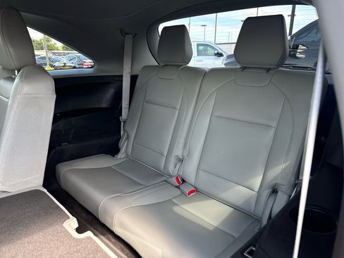Used 2016 Acura MDX FWD image 18