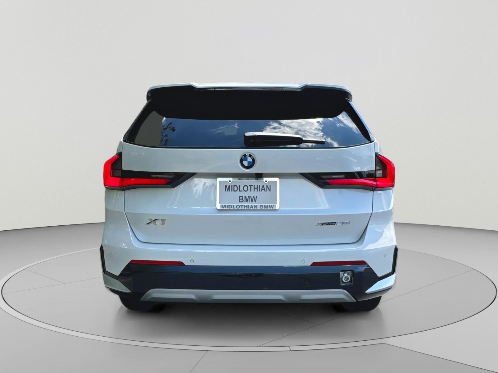 New 2026 BMW X1 xDrive28i w/ Technology Package AWD/4WD image 36
