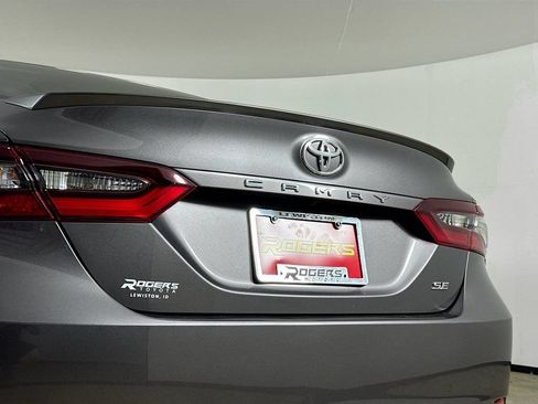 Used 2024 Toyota Camry SE FWD image 26