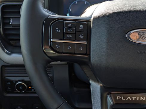 New 2026 Ford F250 Platinum w/ FX4 Off-Road Package image 21