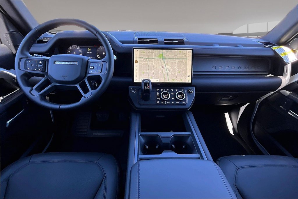 New 2026 Land Rover Defender 130 X-Dynamic SE AWD/4WD image 5