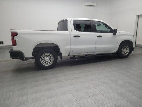 Used 2022 Chevrolet Silverado 1500 W/T w/ WT Value Package AWD/4WD image 10