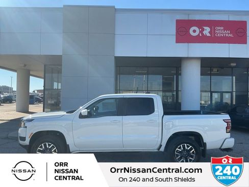 New 2026 Nissan Frontier SV w/ Tow Package AWD/4WD image 8