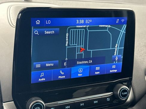 Used 2020 Ford EcoSport SES image 18