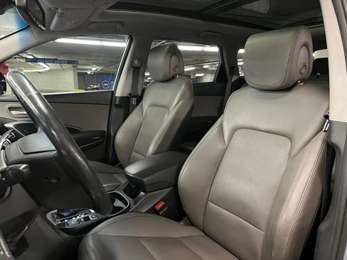 Used 2017 Hyundai Santa Fe SE w/ SE Ultimate Tech Package 03 image 18