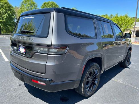 Used 2024 Jeep Grand Wagoneer Series III w/ Rear Seat Video Group 1 AWD/4WD image 27