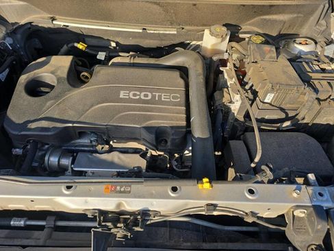 Used 2021 Chevrolet Equinox LT image 13