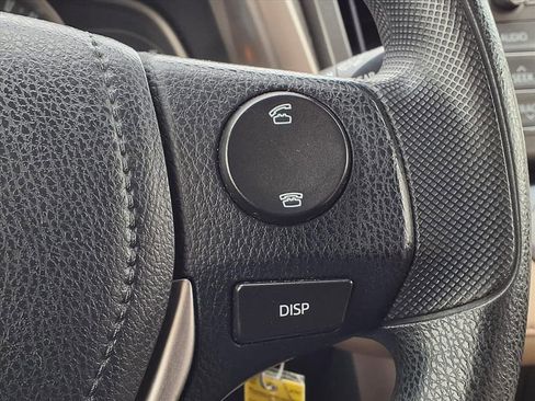 Used 2013 Toyota RAV4 XLE image 26