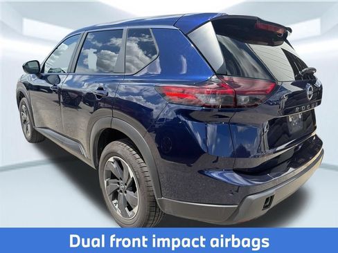 Used 2025 Nissan Rogue SV FWD image 11