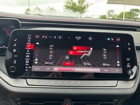 New 2026 Dodge Charger R/T AWD/4WD image 4