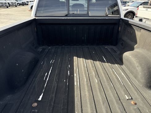 Used 2012 Ford F150 Lariat w/ Lariat Chrome Pkg image 27