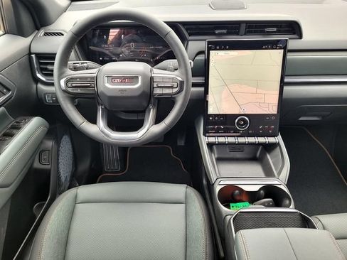 New 2026 GMC Terrain AT4 w/ Technology Package II AWD/4WD image 7