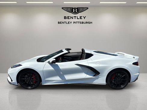 Used 2023 Chevrolet Corvette Stingray Preferred Cpe w/ Z51 Performance Package RWD image 8