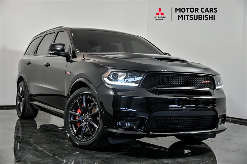 Used 2018 Dodge Durango SRT w/ Trailer Tow Group IV AWD/4WD image 1