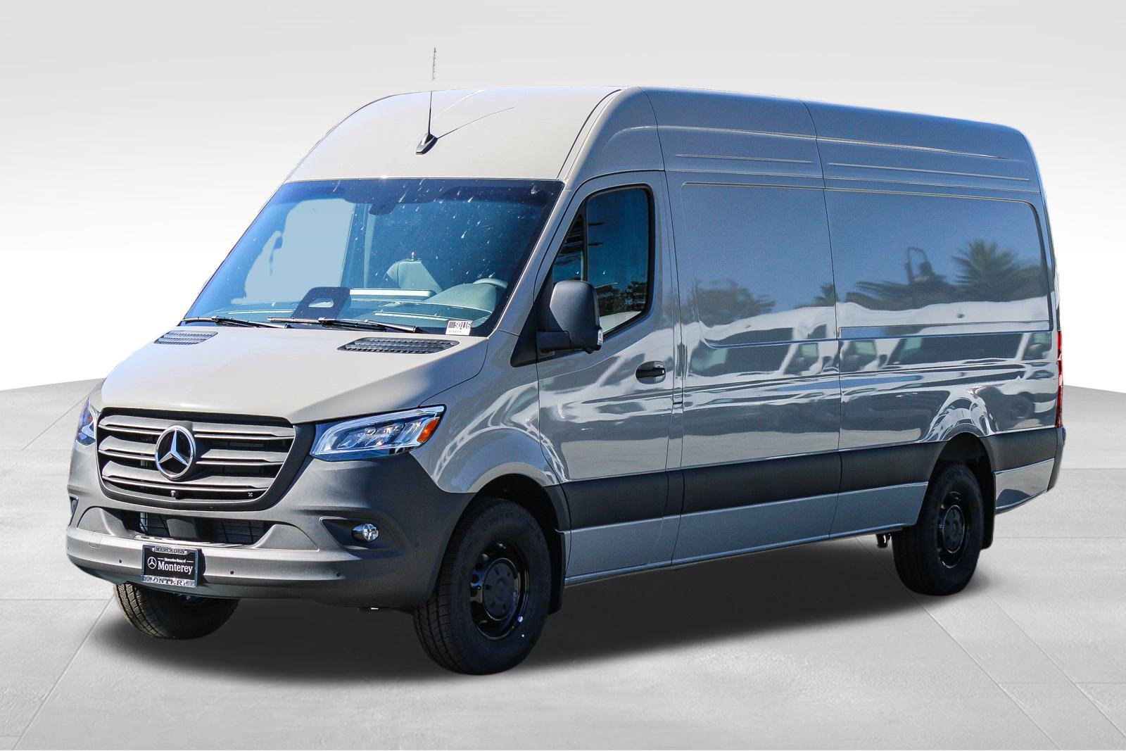 New 2026 Mercedes-Benz Sprinter 2500 image 3