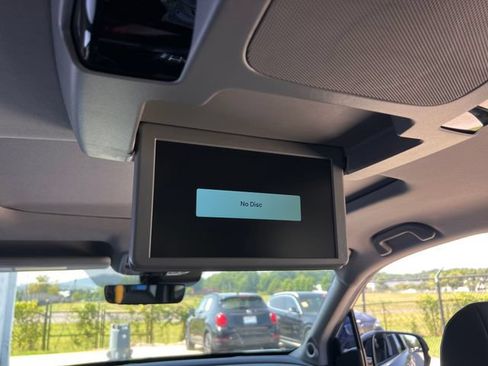 Used 2020 Honda Pilot Touring image 18