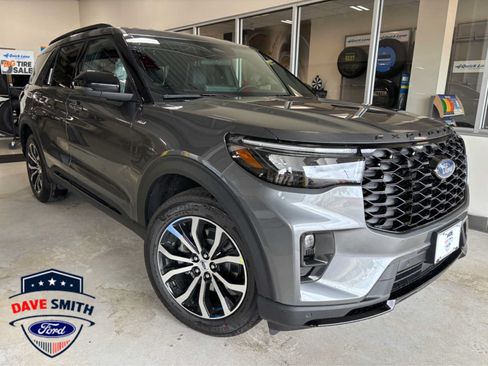New 2026 Ford Explorer ST-Line AWD/4WD image 1