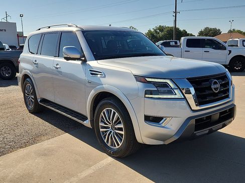 Used 2022 Nissan Armada SL RWD image 4