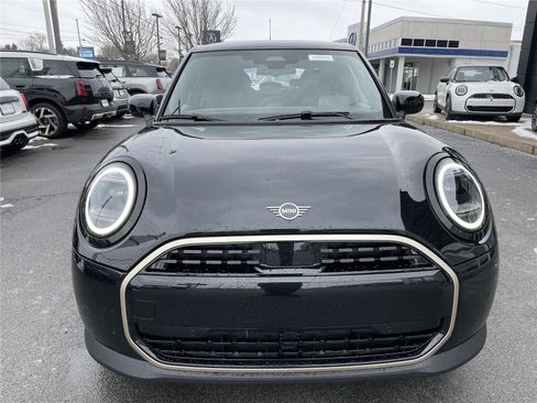 New 2026 MINI Cooper 4-Door Hardtop FWD image 2