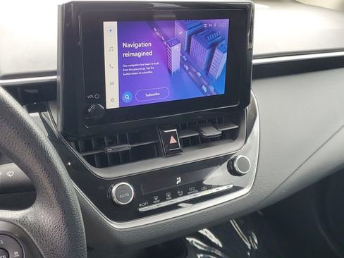 Used 2023 Toyota Corolla LE image 27