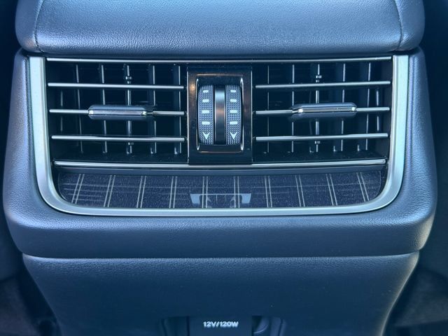 Used 2018 Lexus LS 500 w/ Accessory Package (Z2) RWD image 16