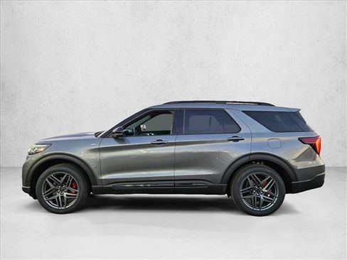 New 2026 Ford Explorer ST-Line w/ ST-Line Street Pack image 5