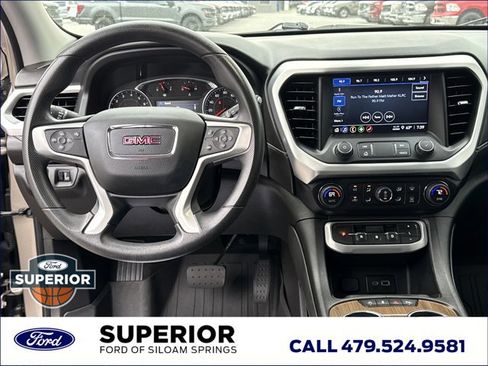 Used 2023 GMC Acadia SLE w/ Driver Convenience Package FWD image 9