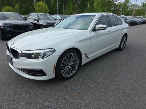 Used 2019 BMW 540i w/ Convenience Package image 1