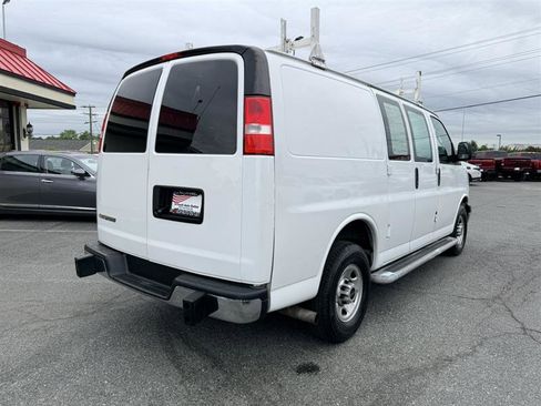 Used 2020 Chevrolet Express 2500 w/ Driver Convenience Package RWD image 5