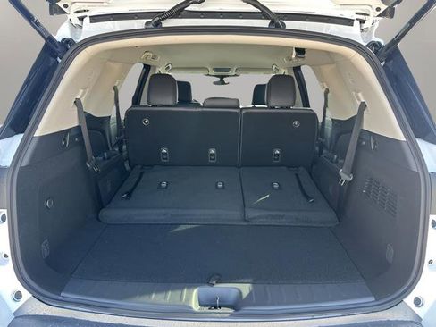 New 2026 Nissan Pathfinder SL image 48