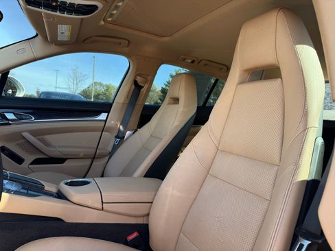 Used 2016 Porsche Panamera Edition image 13