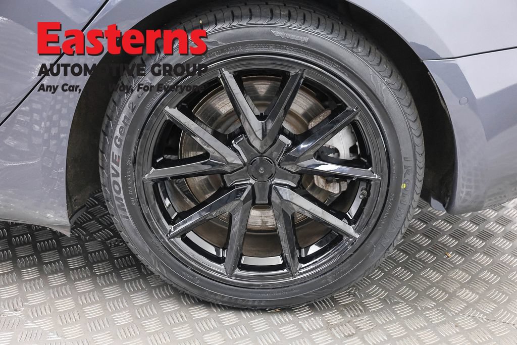 Used 2020 Tesla Model 3 Long Range AWD/4WD image 28
