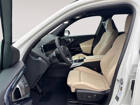 New 2026 BMW X3 xDrive30 w/ Premium Package image 9