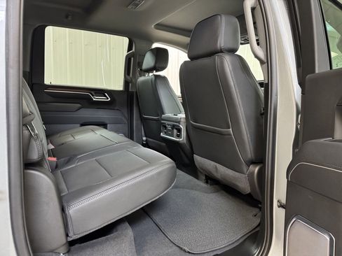 Used 2025 GMC Sierra 3500 Denali w/ Denali Reserve Package image 25