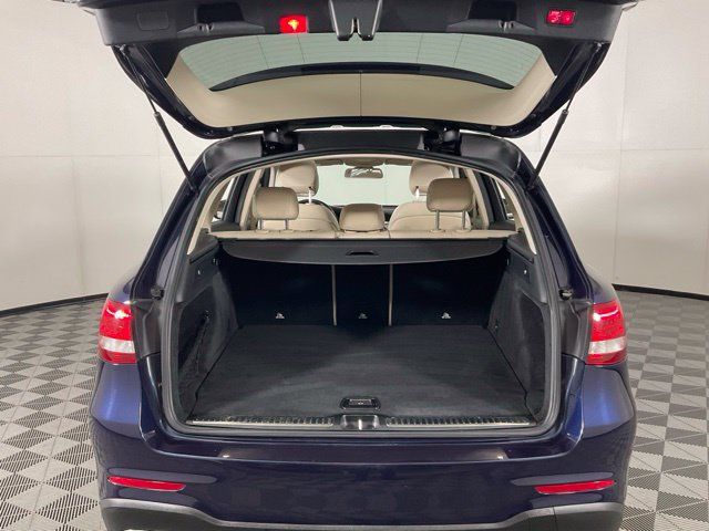 Used 2016 Mercedes-Benz GLC 300 4MATIC image 34