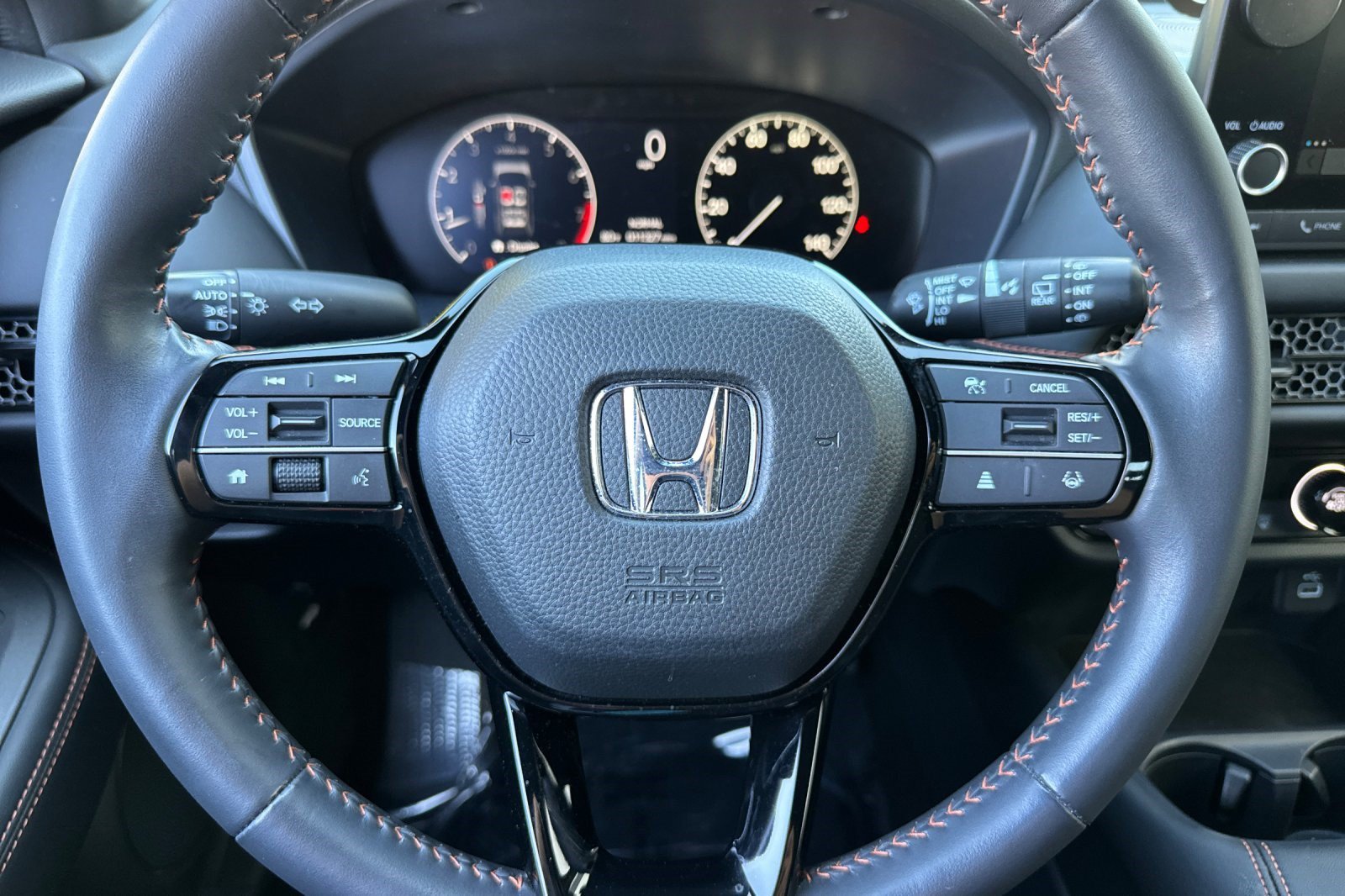 Used 2025 Honda HR-V Sport image 11