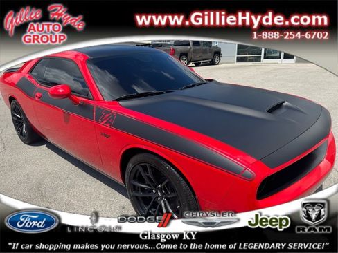 Used 2022 Dodge Challenger R/T Scat Pack w/ T/A Package image 1