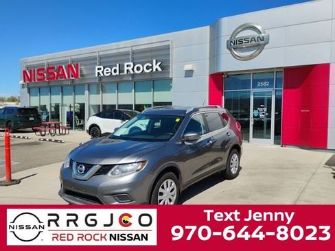 Used 2016 Nissan Rogue S w/ Appearance Package image 1