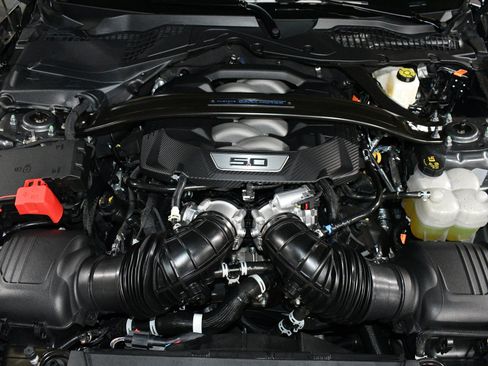 Used 2024 Ford Mustang Dark Horse RWD image 93